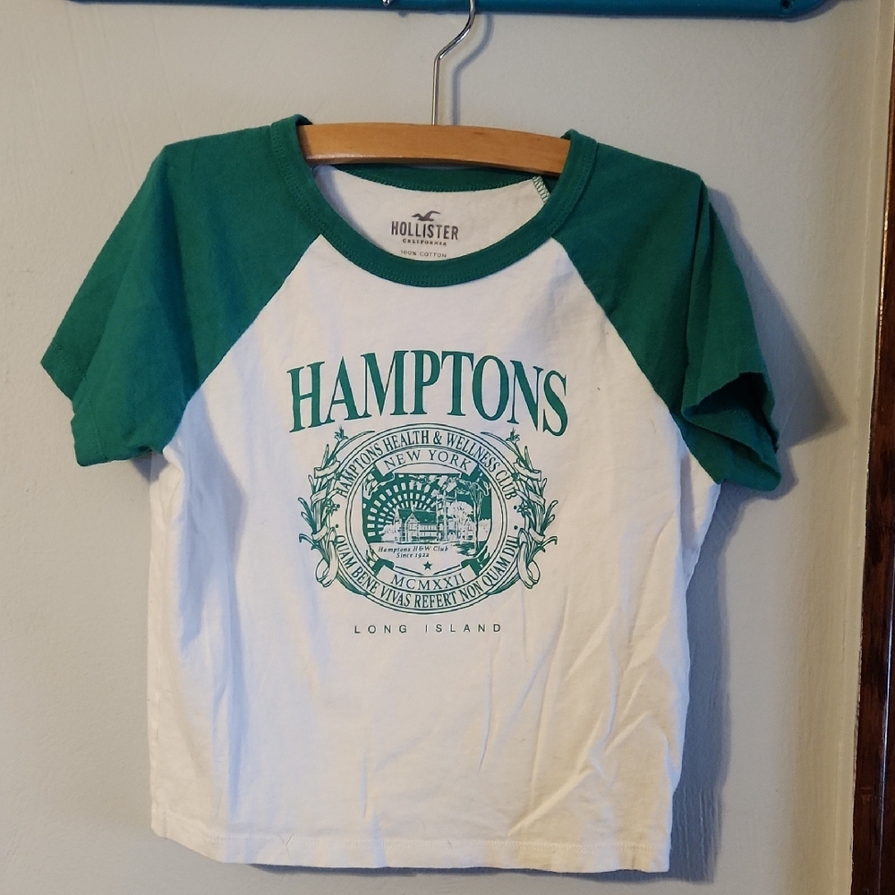 Hollister Kids Green and White Graphic Tee